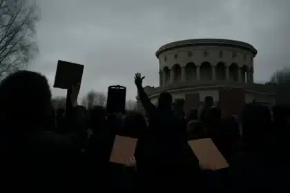 Karaoké géant à Paris ce vendredi pour célébrer le grand retour sur scène de Céline Dion